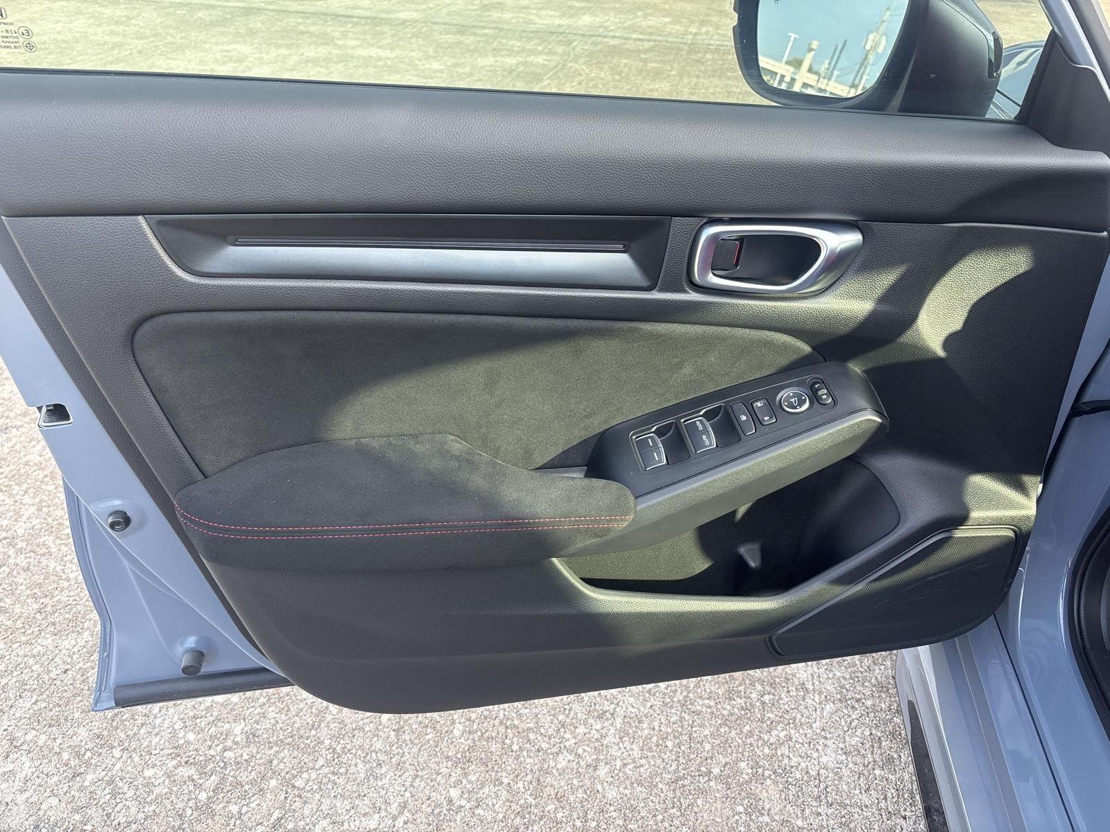 2025 Honda Civic Type R Base