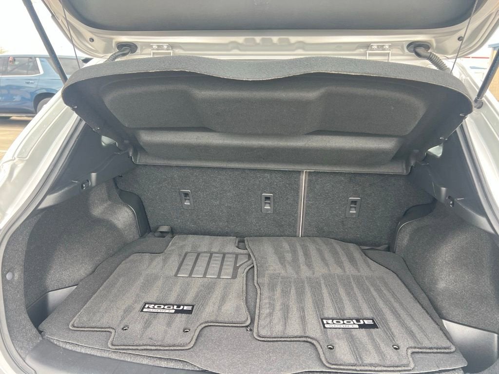 2022 Nissan Rogue Sport SL