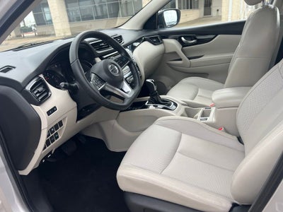 2022 Nissan Rogue Sport SL