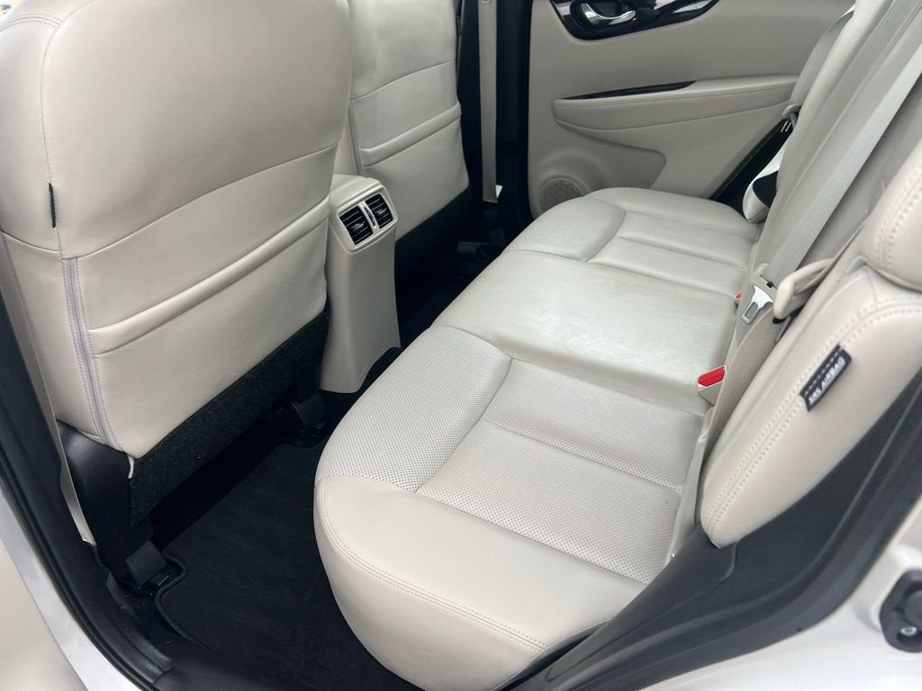 2022 Nissan Rogue Sport SL