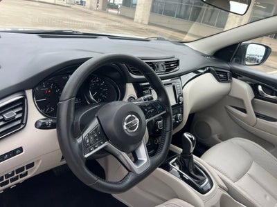 2022 Nissan Rogue Sport SL