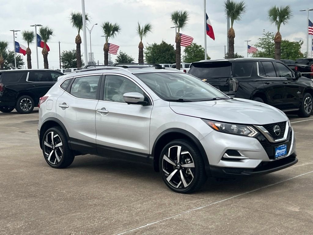 2022 Nissan Rogue Sport SL