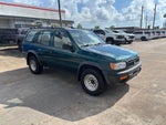 1997 Nissan Pathfinder XE