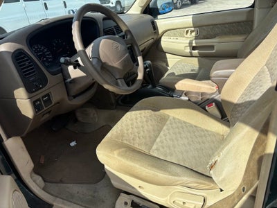 1997 Nissan Pathfinder XE