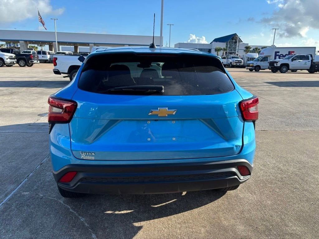 2025 Chevrolet Trax LS