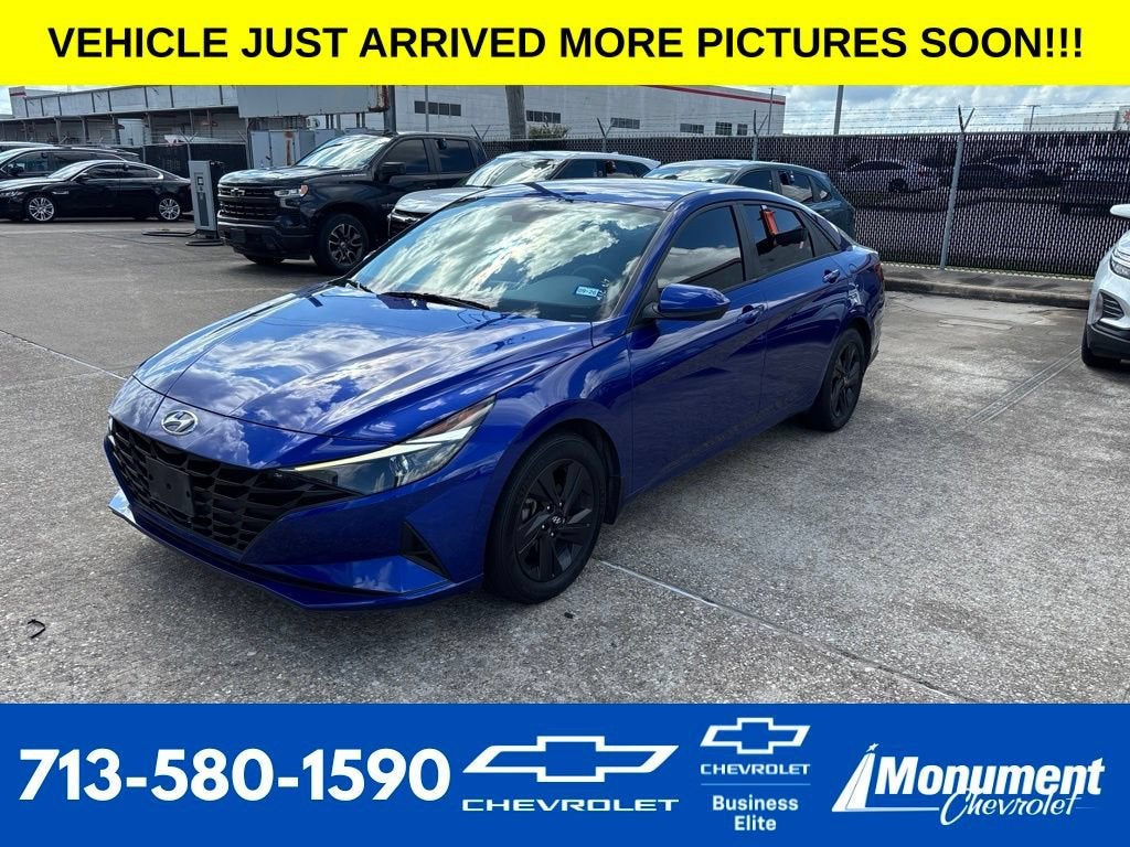 2023 Hyundai Elantra SEL