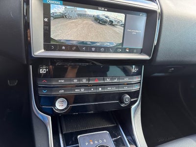 2019 Jaguar XE 25t Premium
