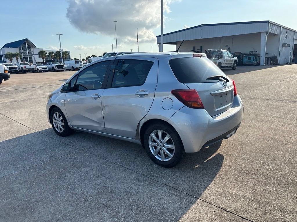 2016 Toyota Yaris L