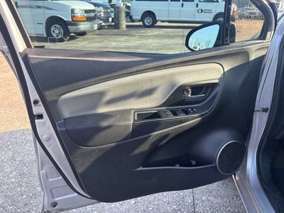 2016 Toyota Yaris L
