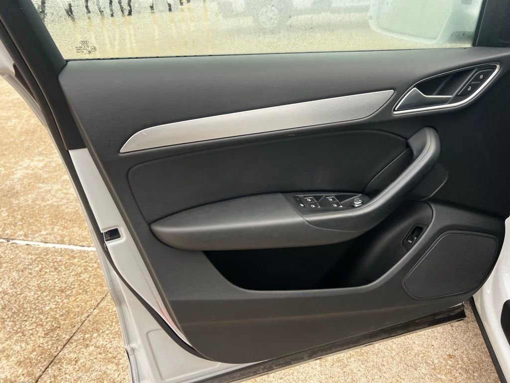 2017 Audi Q3 Premium Plus