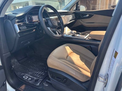 2020 Audi Q7 Premium Plus