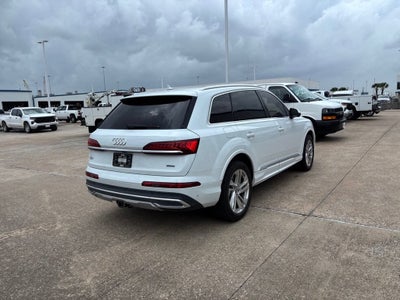 2020 Audi Q7 Premium Plus