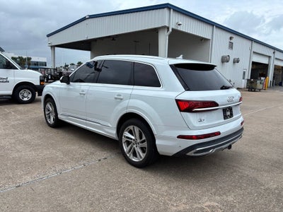 2020 Audi Q7 Premium Plus