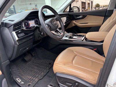 2020 Audi Q7 Premium Plus